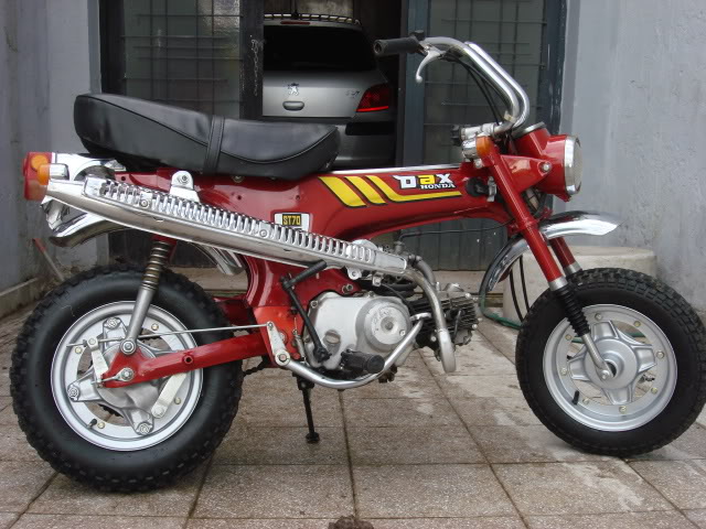 MotorcyclesJPN's tweet photo. 【Dax ST70 / Honda】
"Dax St70 is one of the best models produced by the outstanding brand Honda."
[Motorcycle No. 339 (Ⅰ)]
#HondaDax #ST70 #ST90 #Minibike #Honda

《Web》https://t.co/ypJek2ljxB https://t.co/GVLBXiSwXf