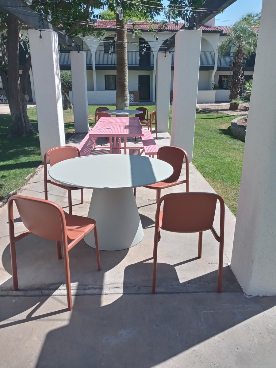PolancoApts's tweet photo. Wishing you a wonderful and relaxing week. 
. 
. 
. 
. 
. 
#scottsdalearizona #abc15 #scottsdale #scottsdaleapartments https://t.co/SPuX6IDEat