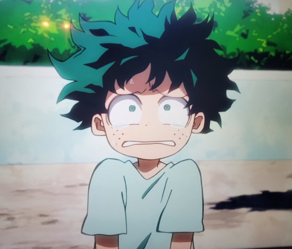 MySpyxFamily's tweet photo. Guess what I'm watching? Again. 😄 #mhas1 #mhaseason1 #MyHeroAcadamia #KatsukiBakugo #IzukuMidoriya #deku #Bakugo https://t.co/Cq0dHHpuEf