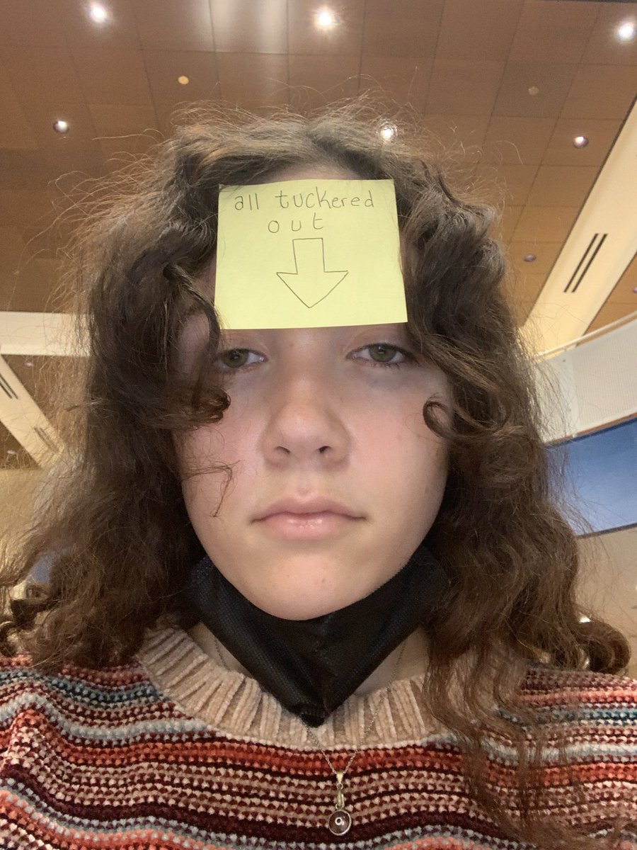 meganschanes's tweet photo. finals month mood board, final undergrad fall edition https://t.co/MjvrQDnWnO