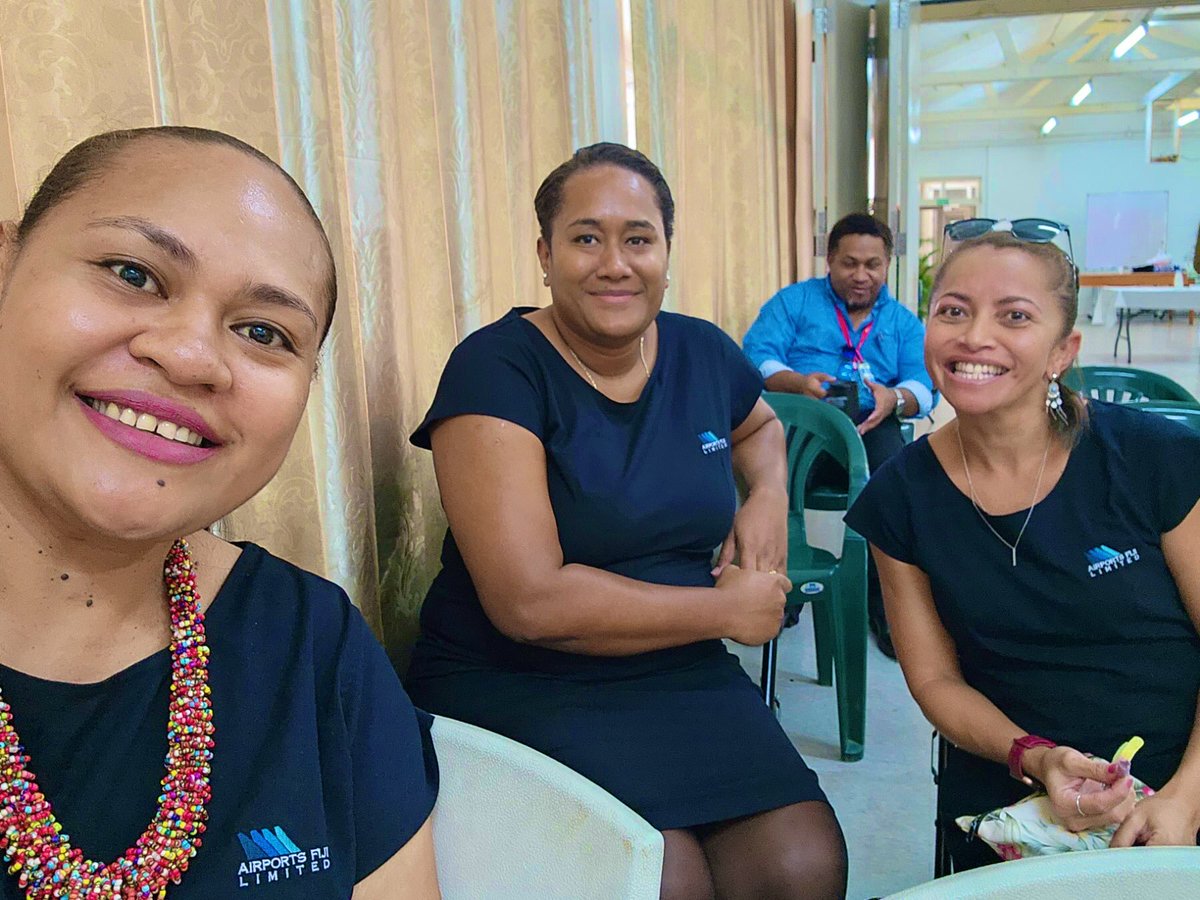 towerpower_jt's tweet photo. ICAO 054 RADAR COURSE #Batch3 Graduates 📡 Huge VINAKA VAKALEVU to our hardworking @AirwaysNZ Instructors- Abe& Panda 🙌🏽 We will forever be Grateful 💙 #ATC #Regulator #RadarControl @AtecaW https://t.co/Fgwq07Mfh8