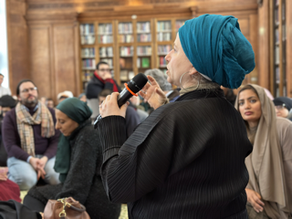 CMC_Cambridge's tweet photo. For our final day, we welcomed back Dr Sheibani who delivered an illuminating talk 'Does Islamic Law Change?'
In our last session, 'College Champions: Becoming Ambassadors', attendees brainstormed ways in which they can work collaboratively & continue to support us!
#SupportCMC https://t.co/XHanjPeqUH