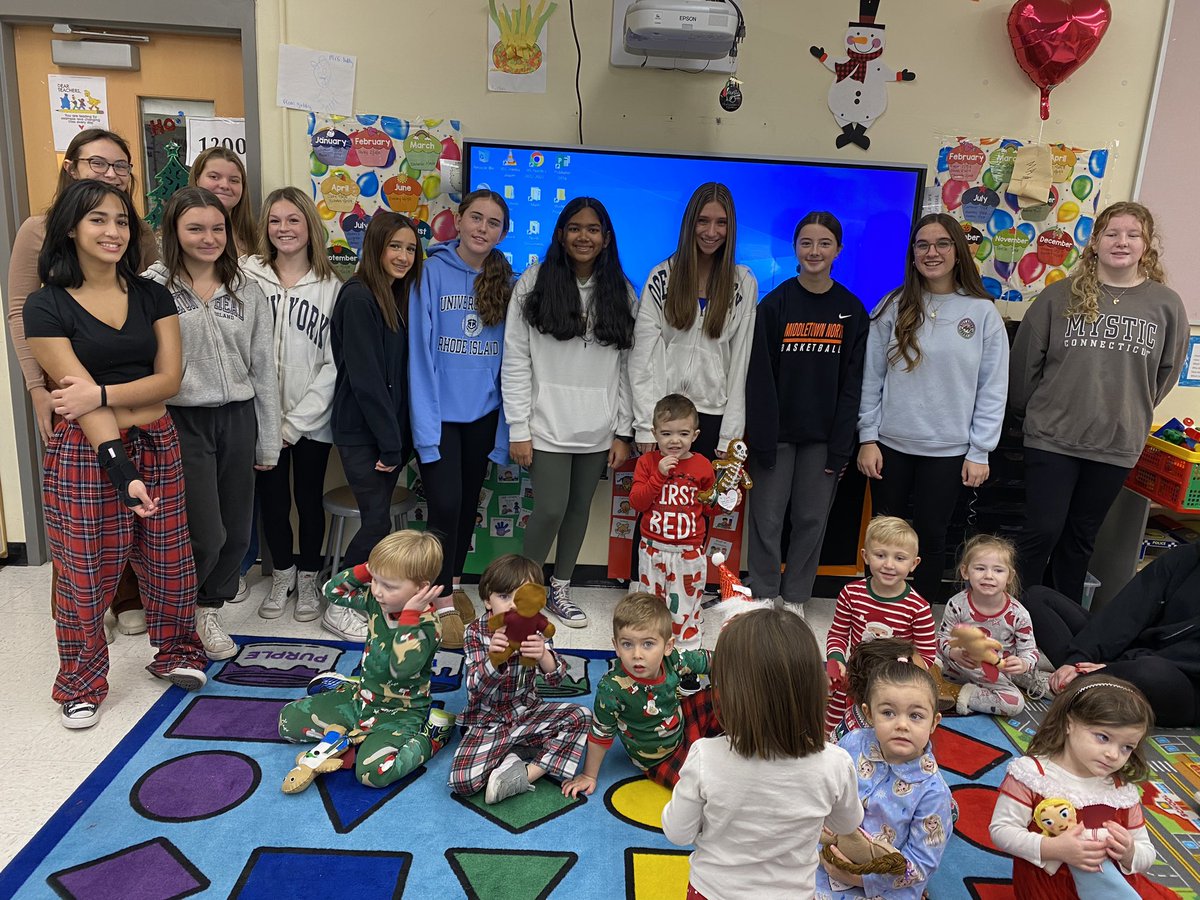 northhanson's tweet photo. The work that the fashion students put into these gingerbread creations is an understatement! Glad to put a smile on our @LionCubsMHSN’s faces today. So glad that Cookie gave us a list of their favorite things! #wearemiddnorth @MTPSArts https://t.co/kSz5p0tVa4