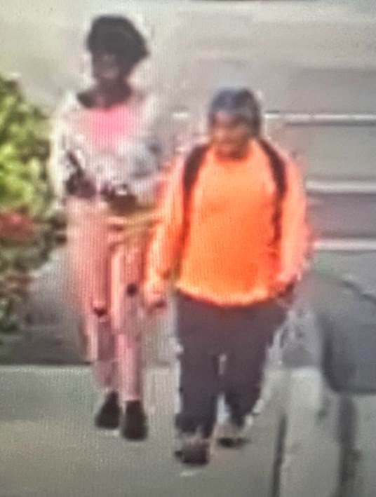 Pls help find #missing and disabled 18yo Adrianna Davis in Lake Worth Beach. She was last seen with a Hispanic male in an orange sweatshirt. Please contact us if you see her. Our hearts are heavy with worry for Adrianna and we want to bring her home safely. #FindAdrianna