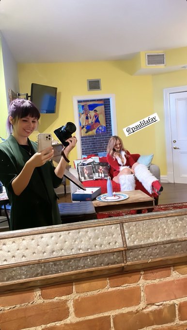 I like this selfie @ArielRebelPhoto tooks of us 📸😸✨ It&rsquo;s time to update with some new photos ❤️&zwj;🔥❤️&zwj;🔥❤️&zwj;🔥<a class="tags" target="_blank" title="On Twitter" href="/?out=eyJ0eXAiOiJKV1QiLCJhbGciOiJIUzUxMiJ9.eyJpYXQiOjE3MjQ2Mjk5MTcsImlzcyI6InR3cG9ybnN0YXJzLmNvbSIsIm5iZiI6MTcyNDYyOTkxNywiZXhwIjoxNzU2MTY1OTE3LCJyZWRpcmVjdF91cmwiOiJodHRwczovL3R3aXR0ZXIuY29tL0FyaWVsUmViZWxQaG90byJ9.dFcEXx3H0sA67gfFhDlgSRwqcklq1ISqTaqiKJnkvgaiSqL7Fq4H4Ku9Ukz3qTEmwbx1sHBpAuP4o0dU_qgD2w">@ArielRebelPhoto</a><a href="/tag/challenge"class="tags"><span>#challenge</span></a><a href="/tag/unboxing"class="tags"><span>#unboxing</span></a>