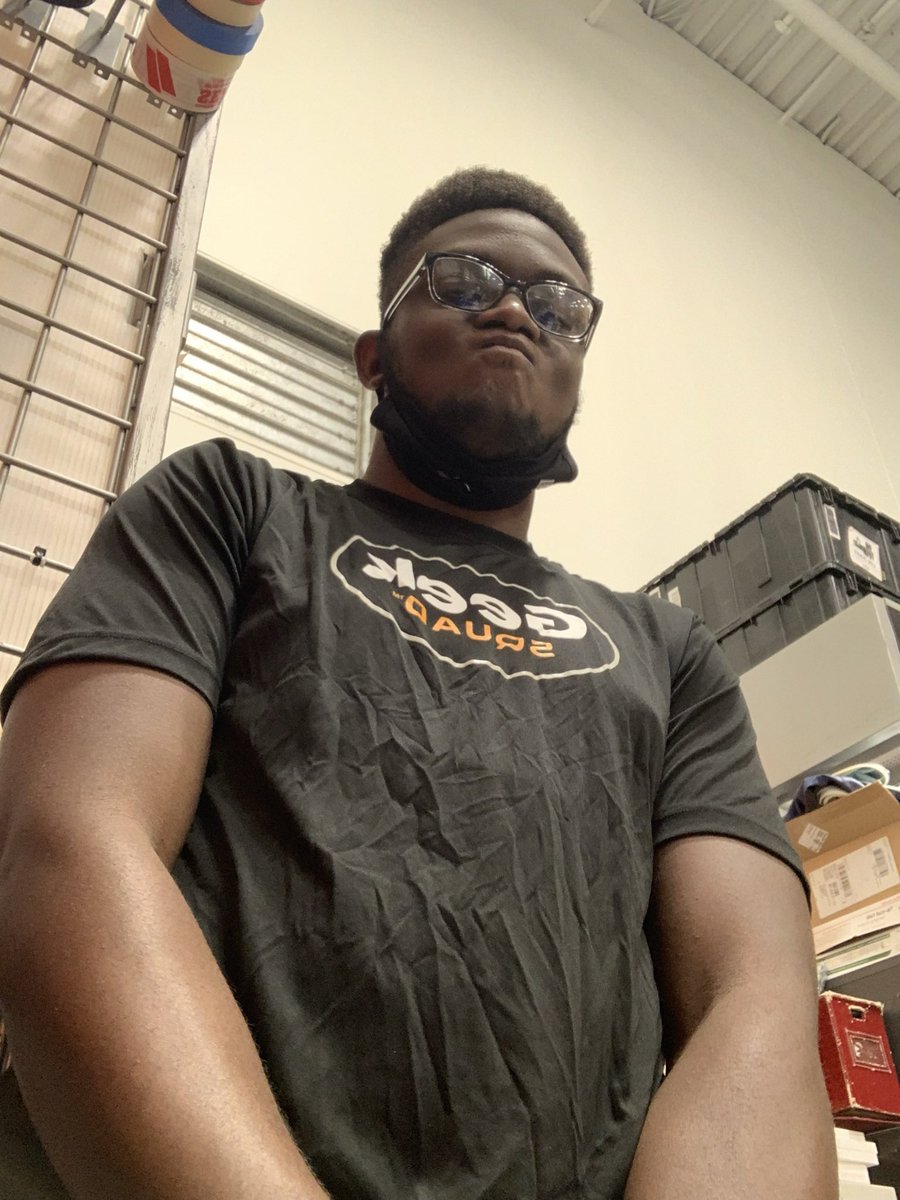 jeanjac57's tweet photo. @anything4views Best Buy sucks lol.
PayPal: @jeanjac57 https://t.co/d2O952FFKG