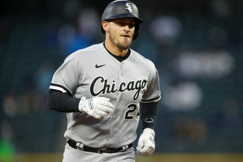 Chuck Garfien tweet media