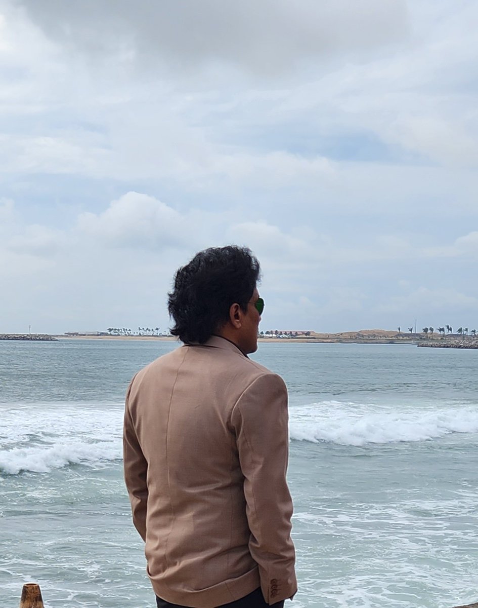 Mano Ganesan tweet media