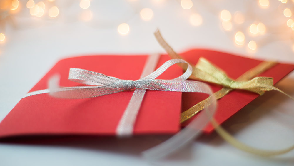 LeilaniRevel's tweet photo. Looking for a last minute Christmas gift 
Look no further than @LeReveSpa
For December only buy a gift card valued at $300 and receive another $25
Just mention this offer

#dayspasantabarbara #organicskincare #massagesantabarbara #spafacial #HappyHolidays
#holidaysale https://t.co/bA9IIS49pt