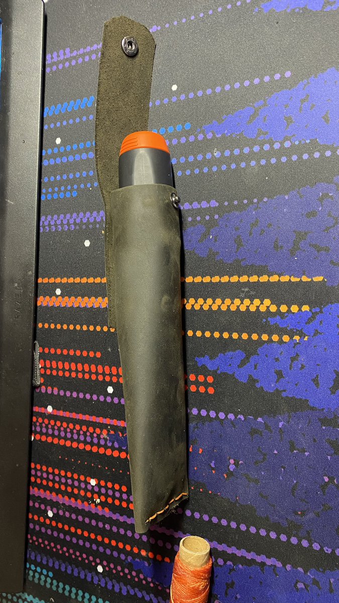 Nitromen23's tweet photo. @linusgsebastian first attempt at a belt holder for the LTT Screwdriver. Might make another after I try this one out. LTT should make one to sell with the screwdriver https://t.co/vzOGXiklhf