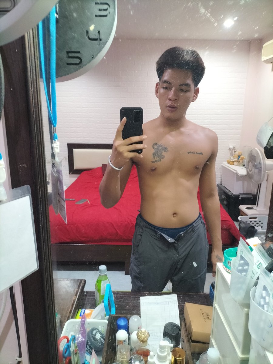 ChinwatSensing's tweet photo. ไหนใครเงี่ยนครับขอนมหน่อย #นัดเย็ดภูเก็ต https://t.co/QXqd3M3rOa