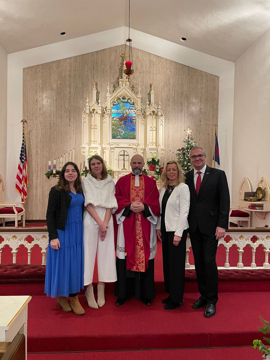 vobonline's tweet photo. Congratulations to Michaela Mlynarova on her confirmation at the Holy Trinity Slovak Lutheran Church ⛪️ #confirmation #Slovakia #rightsofpassage #religion #proud https://t.co/JkVfSaECmE