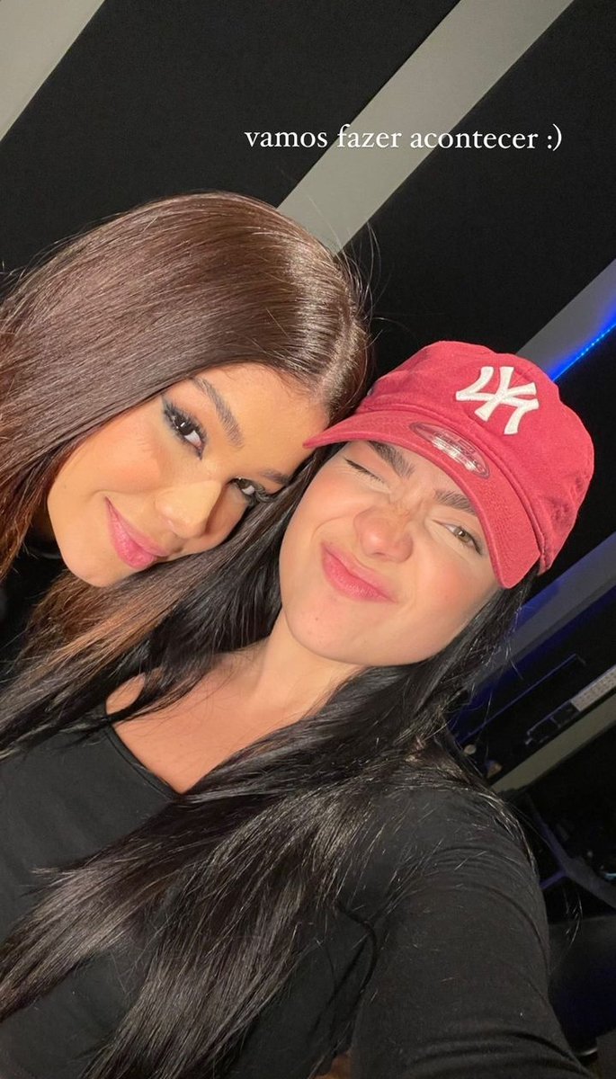 infodudakropff's tweet photo. AS MAIORES! 🤩

📸| Tília via Instagram Stories. https://t.co/8zCNMst9zs