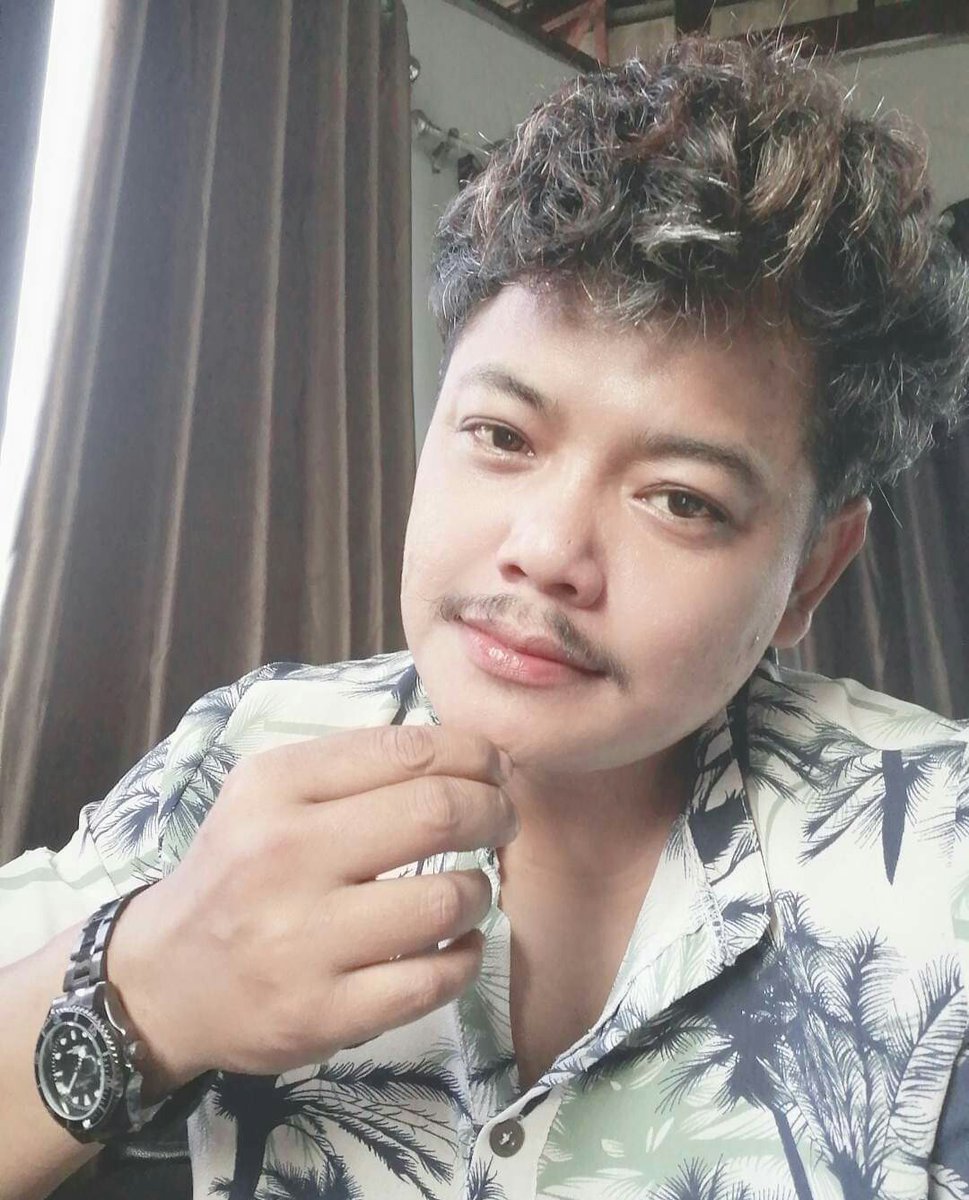 yutt1986T's tweet photo. อยากเลียหี"คนทีกดใจให้อ่ะ https://t.co/BtcvzQEN9N