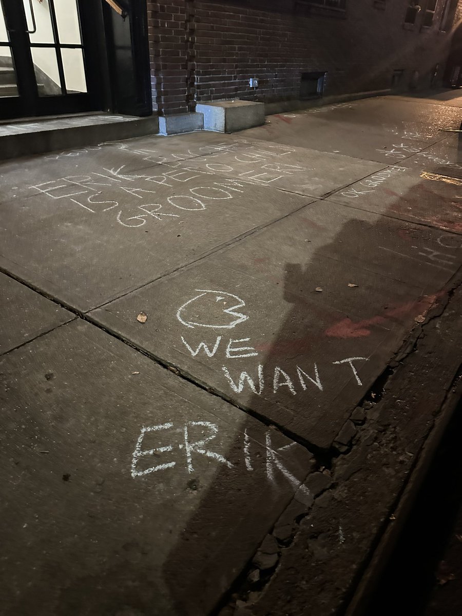 ebottcher's tweet image. Tonight the Drag Story Hour protesters came to my apartment building and gained entry. My super called the cops and two of them were arrested for trespassing. This is pure hate, unmasked. If they think this is going to intimidate us, they’re mistaken. Our resolve is strengthened.