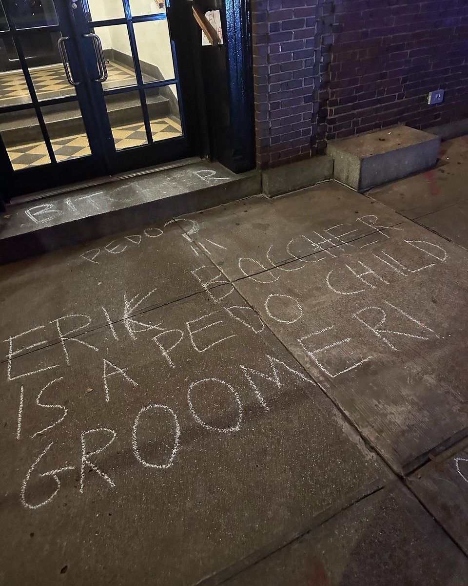 ebottcher's tweet image. Tonight the Drag Story Hour protesters came to my apartment building and gained entry. My super called the cops and two of them were arrested for trespassing. This is pure hate, unmasked. If they think this is going to intimidate us, they’re mistaken. Our resolve is strengthened.