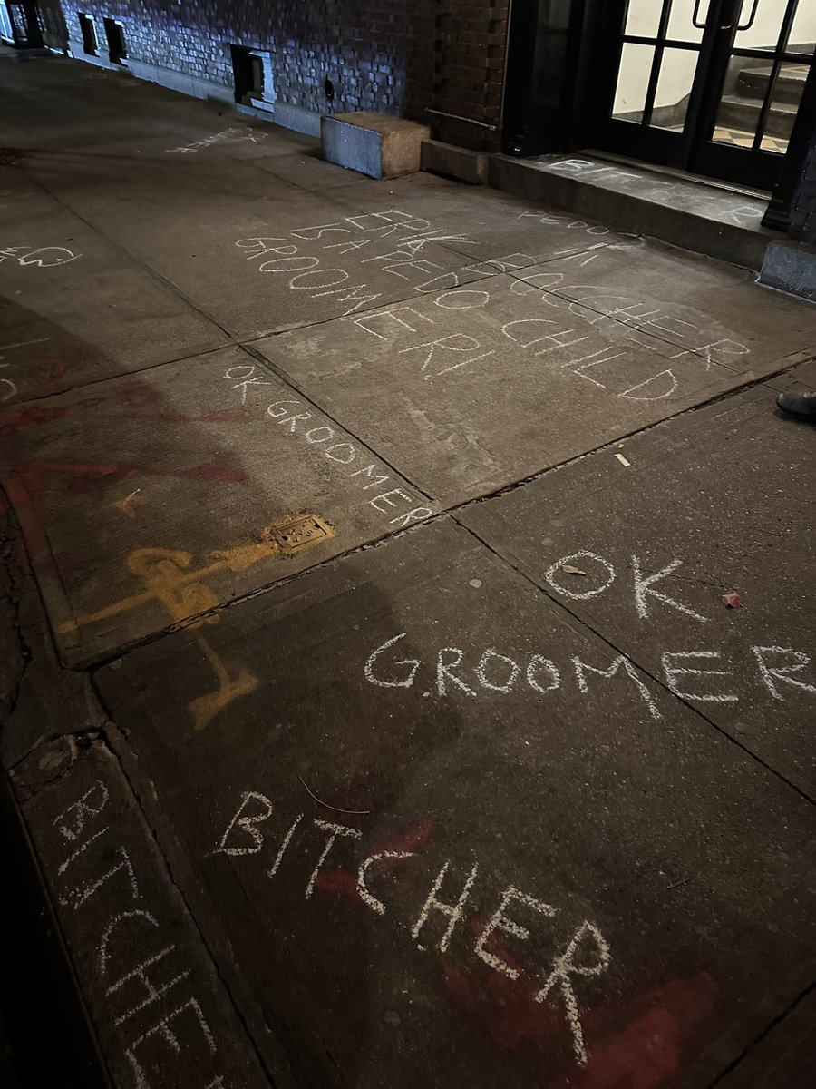 ebottcher's tweet image. Tonight the Drag Story Hour protesters came to my apartment building and gained entry. My super called the cops and two of them were arrested for trespassing. This is pure hate, unmasked. If they think this is going to intimidate us, they’re mistaken. Our resolve is strengthened.