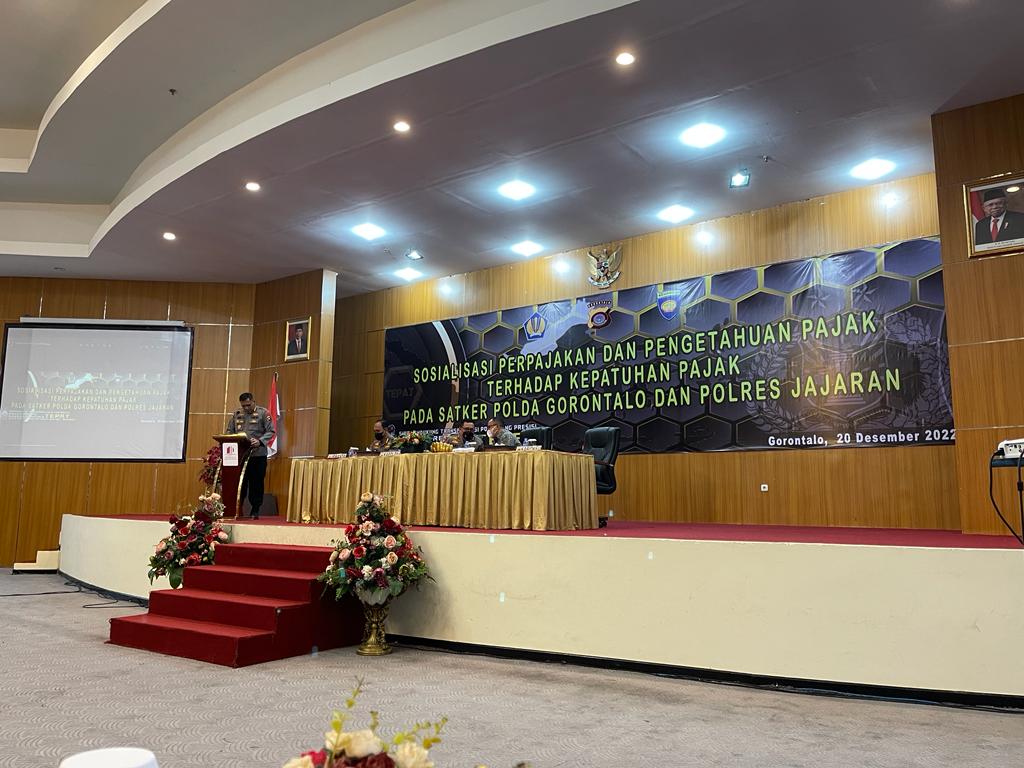 Bapak Kapolres Gorontalo Kota Mengikuti Giat Sosialisasi Perpajakan dan Pengetahuan Pajak Terhadap Kepatuhan Pajak Pada Satker Polda Gorontalo dan Jajaran. 

#polresgorontalokota
#kapolresgorontalokota
#polisiindonesia
#poldagorontalo