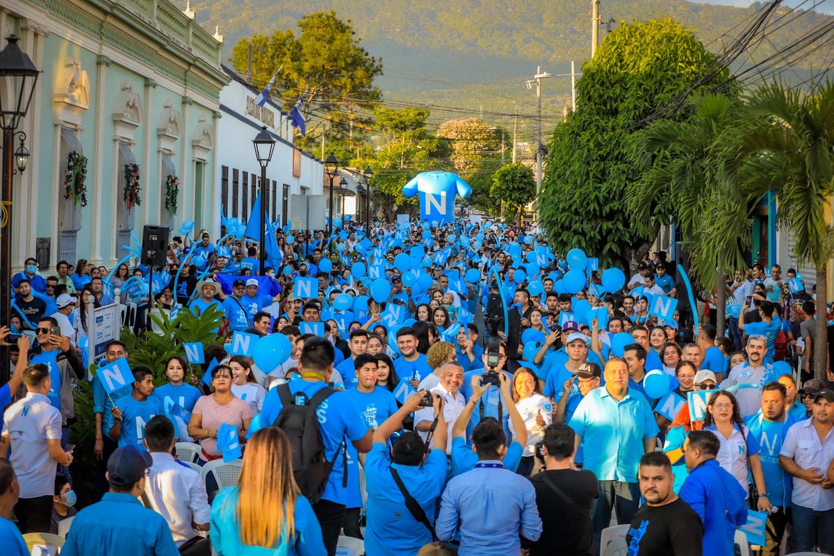 XZablah's tweet photo. 📍La Libertad https://t.co/yhEbeVIqH3