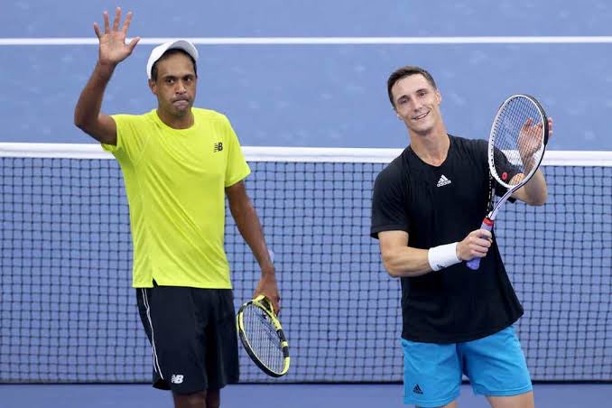 IndiaSportsHub's tweet photo. Ram/Joe to Play in #MaharashtraOpen 

The #ATPFinals and #UsOpen22 winners Rajeev Ram and Joe Salisbury headline the doubles list in an average lineup

Ram/Rohan not defending title

Indians👇🏻
Ram-Miguel
Bopanna-Botic
Yuki-Saketh
Bala-Jeevan ALT
Purav-Divij ALT
Arjun-Romboli ALT https://t.co/sobPgd7p6L