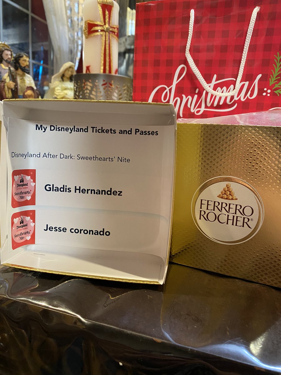 gladisberenice_'s tweet photo. My bf surprised me with sweetheart’s nite tickets 🤍 https://t.co/PbVuKKCEcY