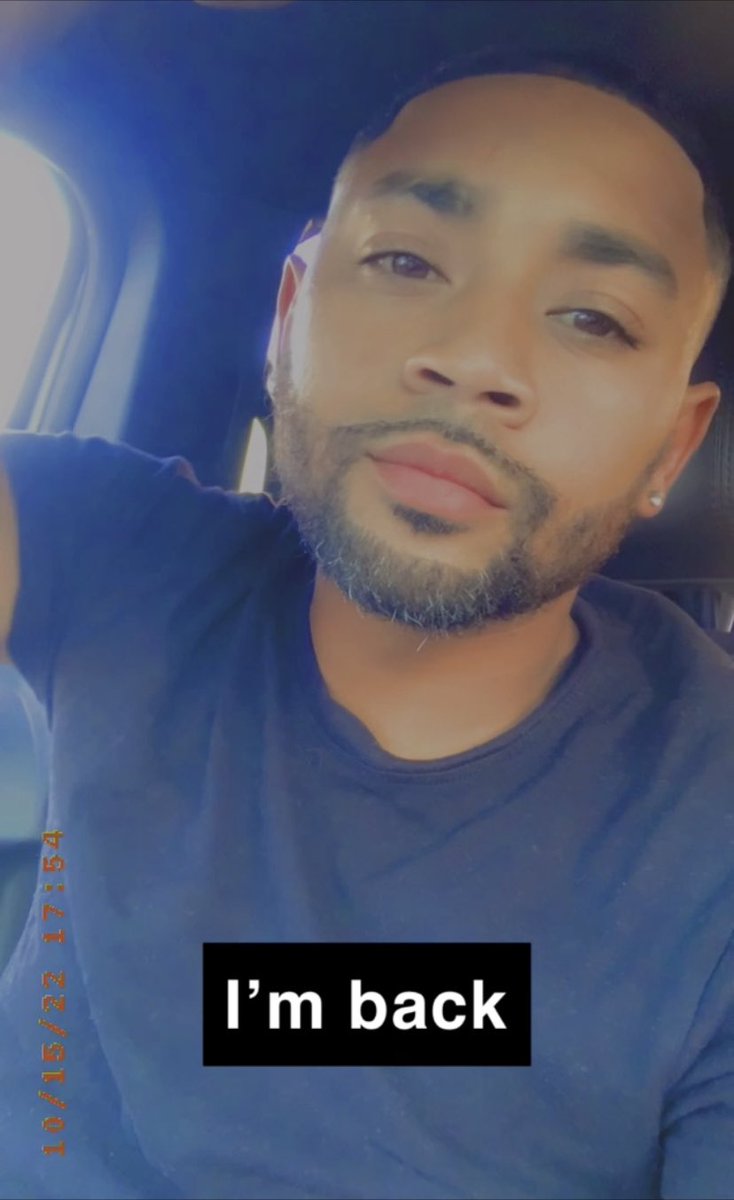 GQsmooth251's tweet photo. @TheyLuvvLi_ https://t.co/gKfrvNupJV