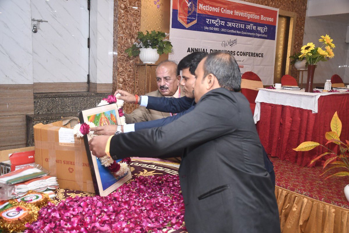 NCIBHQ's tweet photo. कल दिनांक 19 दिसंबर 2022 को एनसीआईबी मुख्यालय द्वारा आयोजित “Annual Directors Conference” का सफल समापन लखनऊ में हुआ। उपरोक्त बैठक में एनसीआईबी में कार्यरत समस्त प्रदेश के स्टेट डायरेक्टर/ जोनल डायरेक्टर एवं एडीजी उपस्थित रहें। https://t.co/TD4tmb9ssw
