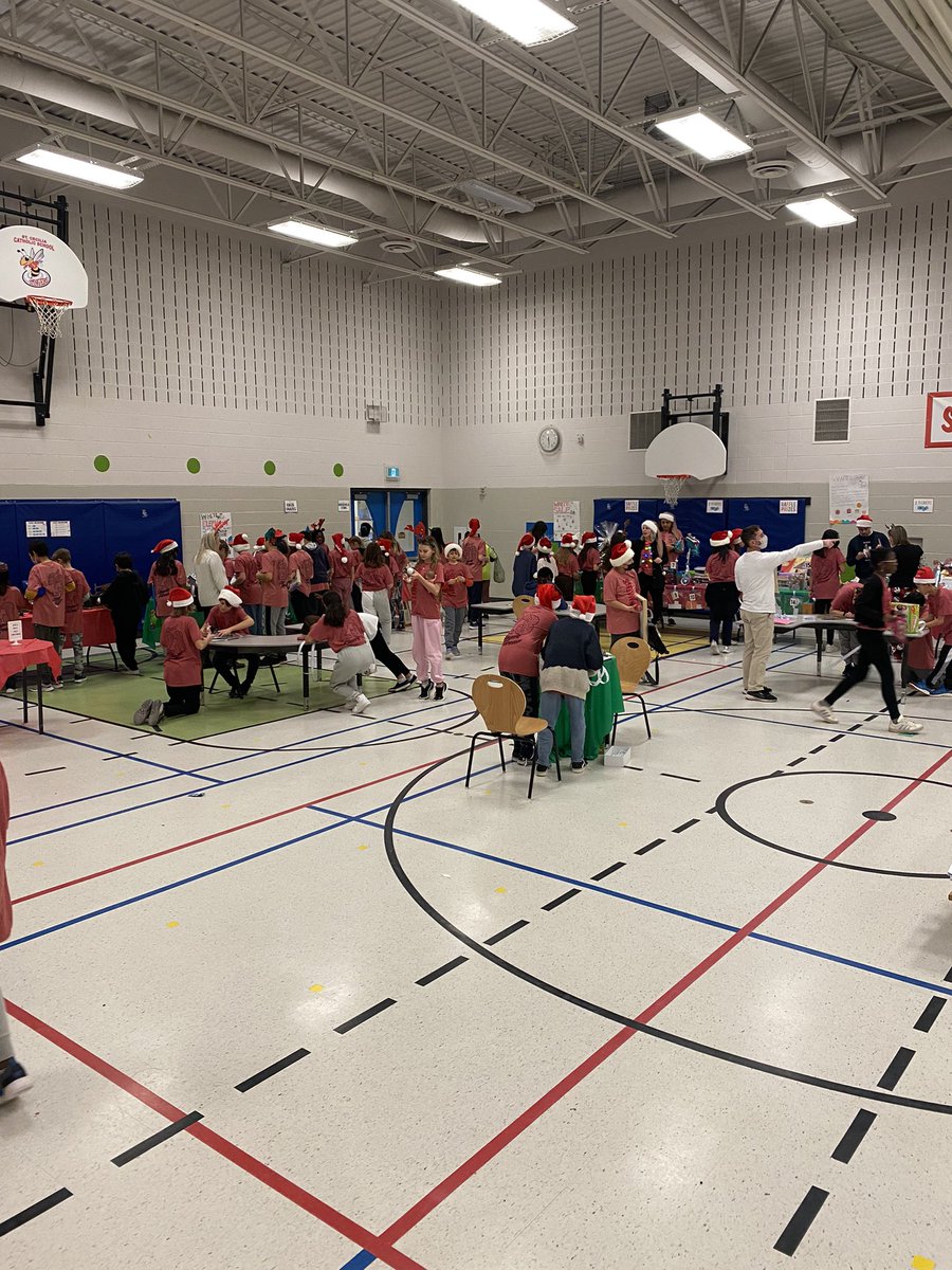 Ms Côté 🍎✨ tweet media