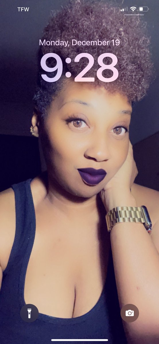 LuvNLoyalT's tweet photo. RT @Preach_COOP: 14.) your locked screen? https://t.co/NtAbyNonbL