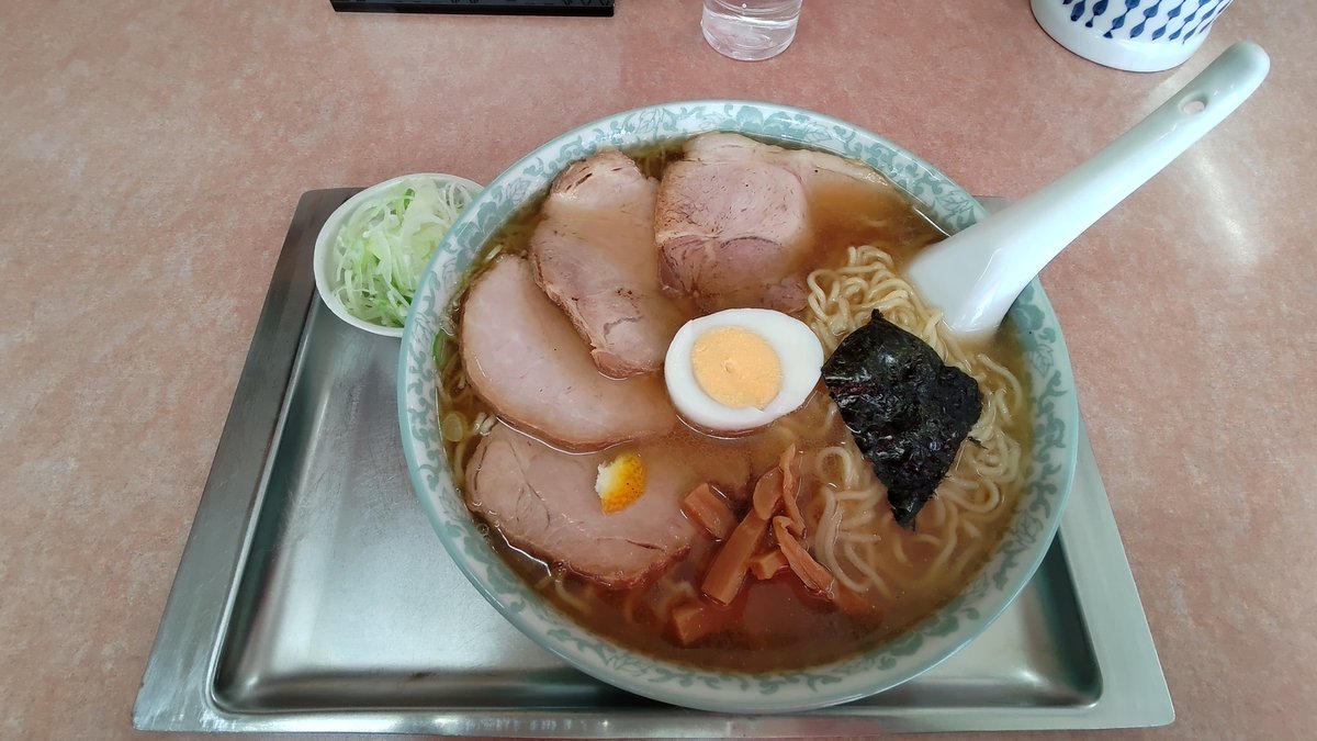 Boss222C's tweet photo. @bluemurder0123 お疲れ様です。
チョイと早いですが、本日こちらの「チャシューワンタンメン」で〆させて頂きました。 https://t.co/HJSOKXt9lI
