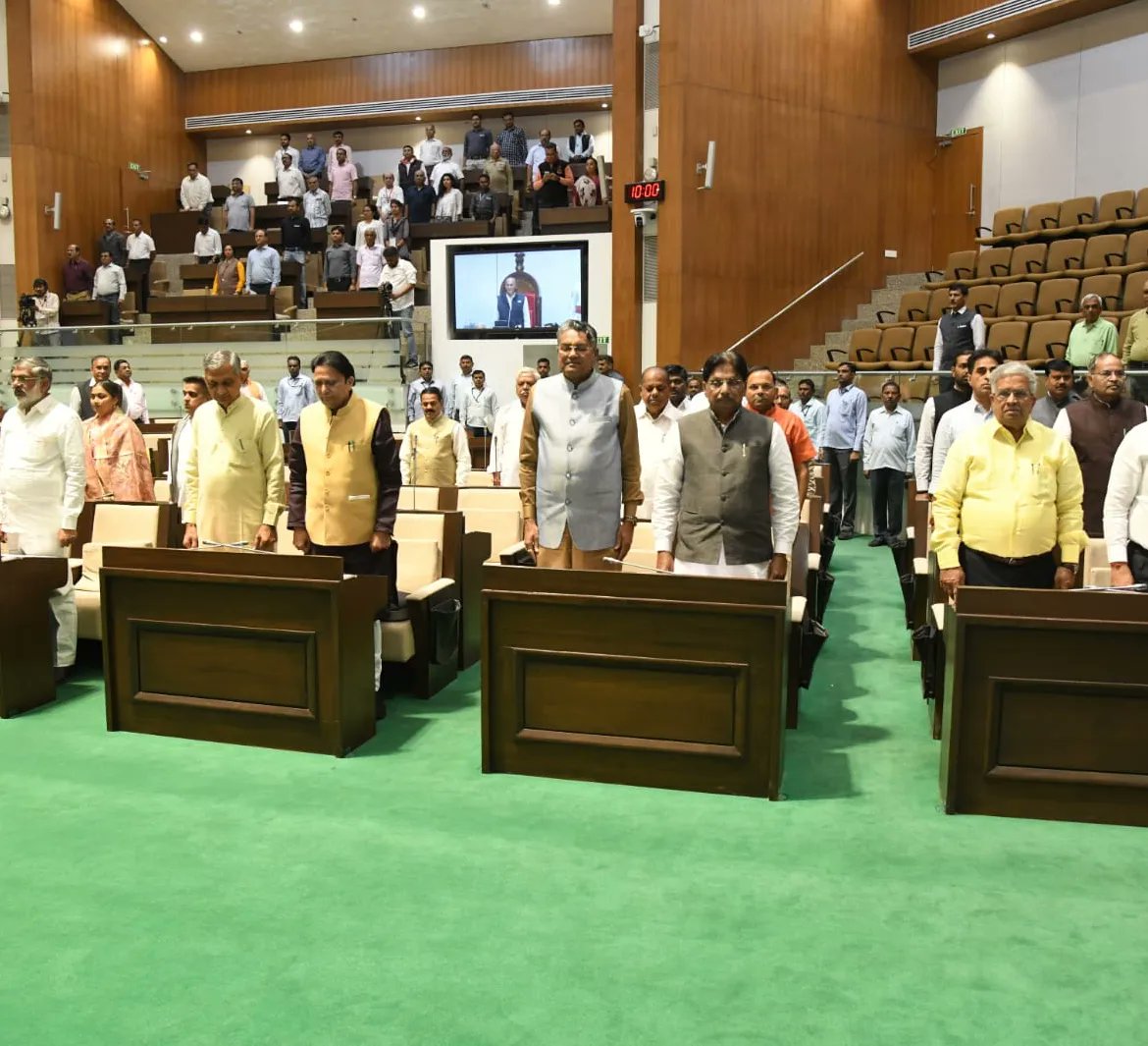 થરાદ વિધાનસભાના ધારાસભ્ય શ્રી <a href="/ChaudhryShankar/">Shankar Chaudhary</a> ને ગુજરાત વિધાનસભાના અધ્યક્ષ તરીકે નિયુક્ત થવા બદલ ખૂબ ખૂબ અભિનંદન સહ શુભેચ્છાઓ.

વિધાનસભાના પ્રથમ સત્રની તસ્વીરો..