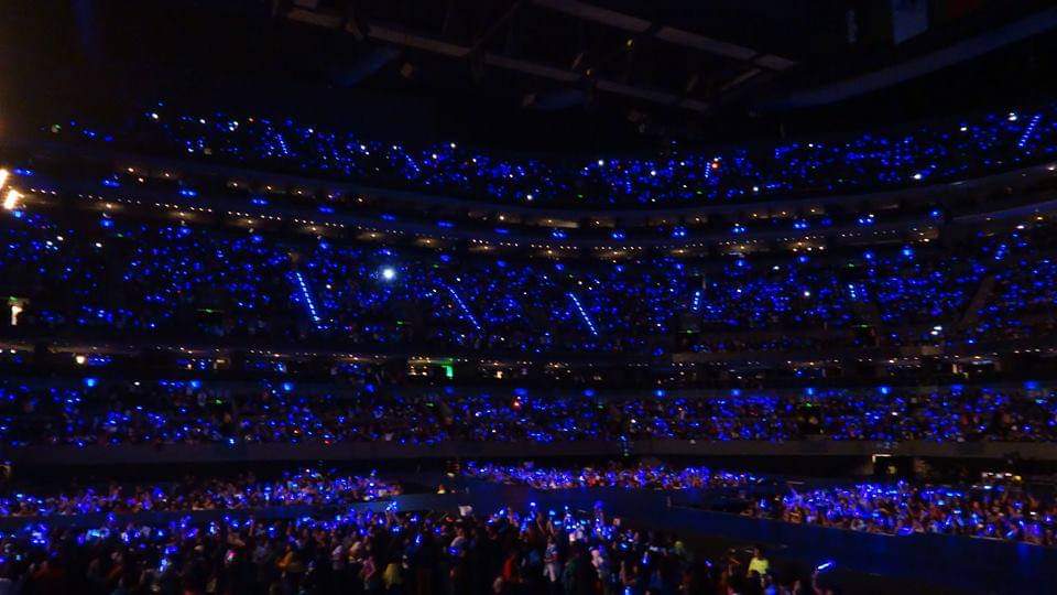 kpopenmexico's tweet image. 07.noviembre.2013

La primera vez que la @ArenaCdMexico se pintaba de azul zafiro perlado 💙💙

#RicardoSalinas traiga a #SUJUenlaArenaCDMX y vendan los boletos por #SuperBoletos
@RicardoBSalinas
@SJofficial 
@Musicvibe_mx