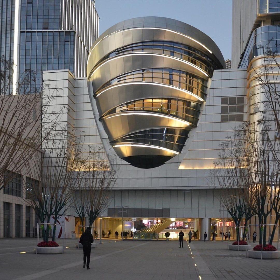 parametricarch's tweet photo. Arup’s (@Arup) Chongqing Jinsha Paradise Walk opened recently in China. It is the country’s first high-speed rail TOD project in a commercial district.
📸 Photograph: luotex
#wearearup #arupgroup #conferencecenter #china #digitaldesign #design #designer #facade https://t.co/yDVzuIk1at