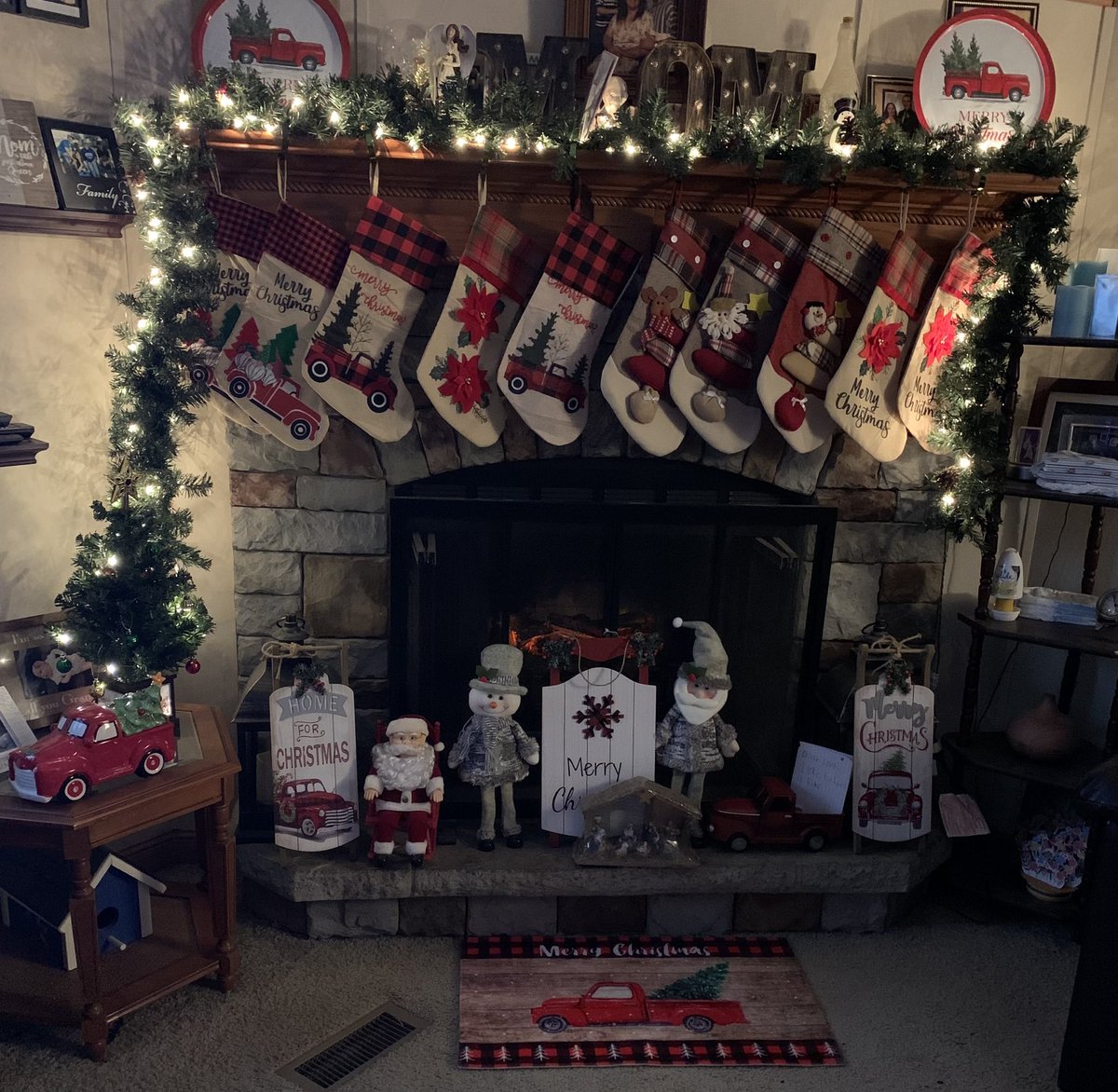 DiamondKcs's tweet image. A heartfelt Merry Christmas to you all, Family, Friends, and the customers whom have made our sharpening family grow 4 times what we were this time last year. True Family values have made us what we are today. May God save us all.