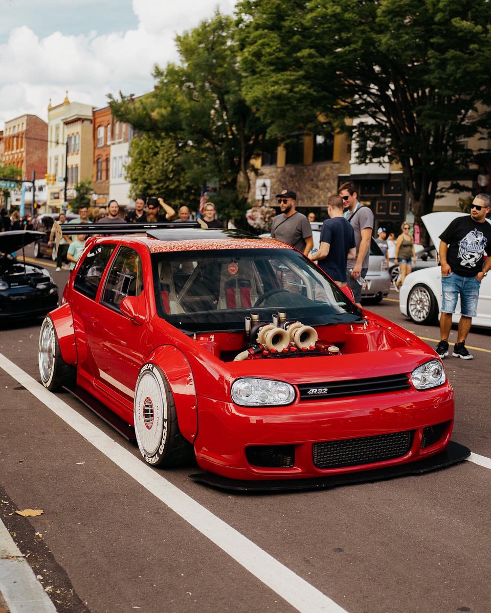 TurbologyLLC's tweet photo. Vee Are Six: @ryanmaretsky #R32

📸: @mikeburnsphoto

#turbology #volkswagengolf #volkswagengti #vwgolf #vwgti #volkswagen #vw #mkivgolf #mk4golf #golfmkiv #golfmk4 #mkivgti #mk4gti #gtimkiv #gtimk4 #mkiv #mk4 #golf #gti #vr6turbo #vr6 #turbo #awd #tuning #tuner #golfr32 #r32golf https://t.co/tKxmykImmX