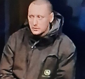 Humberbeat's tweet photo. Can you help find 31 year old Lawrence? He was last seen on the 18/12/22. He is 5'9, slim build and was last seen wearing a black fleece, a dark green overcoat and black trousers - if you have any information please contact humberside police on 101 quoting log 232 18/12/22 https://t.co/RR1YYmGsA9