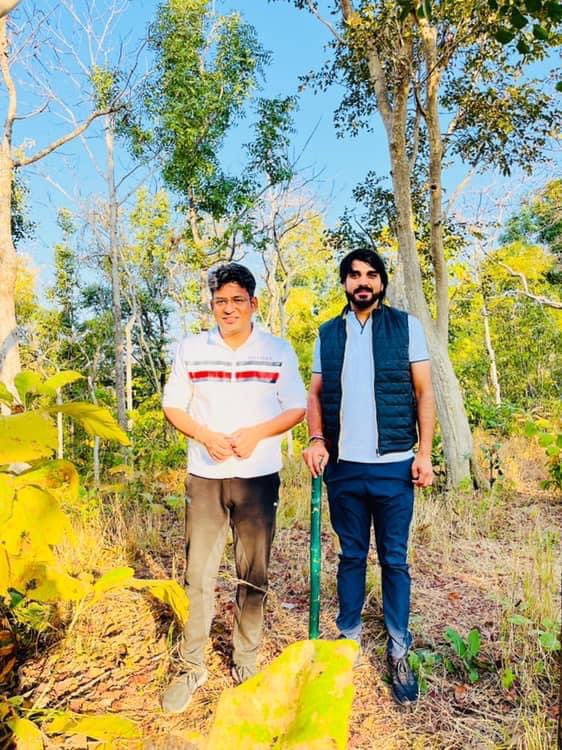 RAJPALLofficial's tweet photo. सुबह की सैर 
#picoftheday @HimanshuSBJYM https://t.co/sjRyZcxgLH