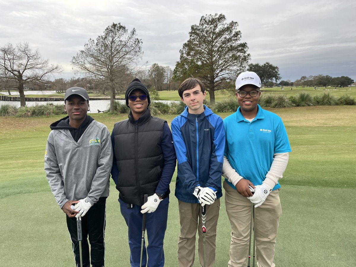 FirstTeeMS's tweet image. Practice Round was a little chilly! The wind was brutal! These 4 never complained👊🏻. Round 1️⃣ starts at 9:30 for our team⛳️. Let’s GO!!! #buildinggamechangers #FirstTee #FirstTeeCentralMS #MakingHistory #NolaTournament