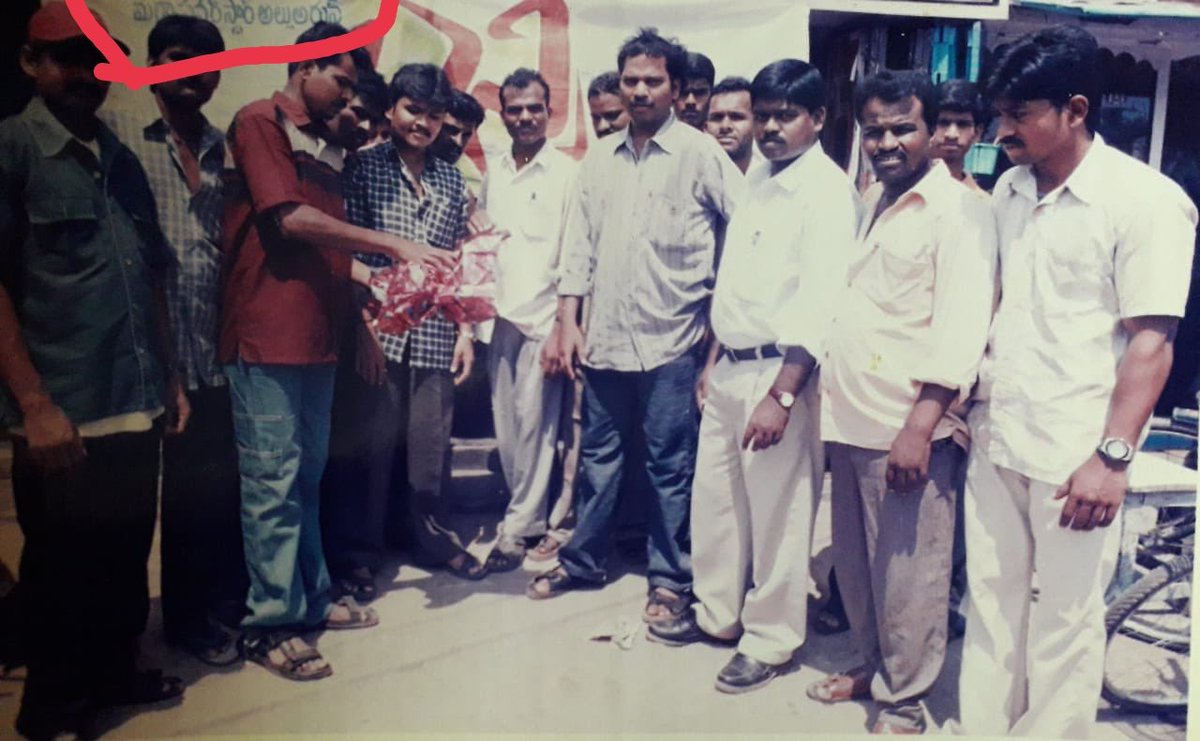 RolexForLife's tweet photo. How Many Of You Know That Initially Mega Power Star Was Firstly Given To @alluarjun.
As He always wants to create his own identity he refused that tag and later RC Took The Tag Cause he'll  be Benefited by both Chiru And Pk Fans https://t.co/yrD1SIyJ4F