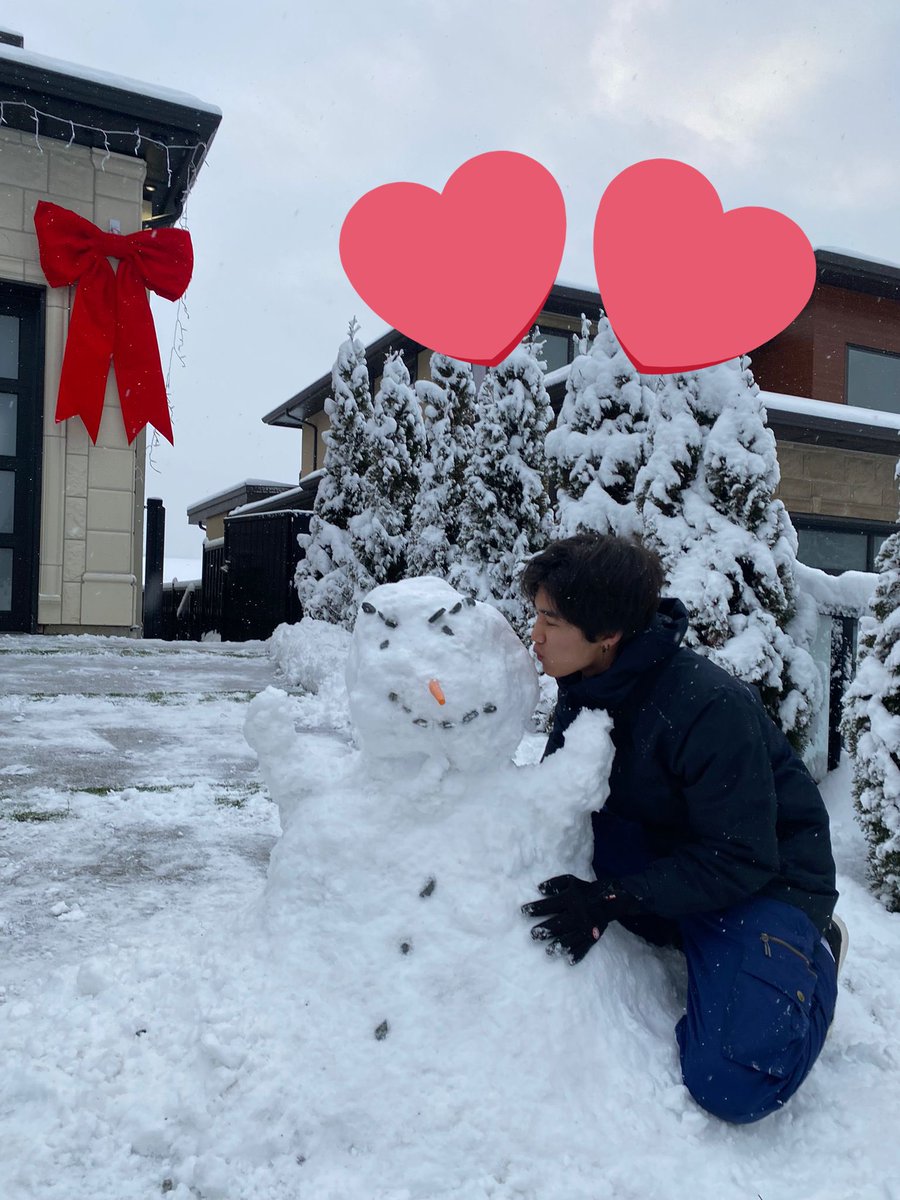 KRaviolii's tweet photo. Me and my wife are going public
❤️❤️❤️#lovers #sendhelp #forcedmarrige #iloveherfrfr https://t.co/tyqh2I3Cer