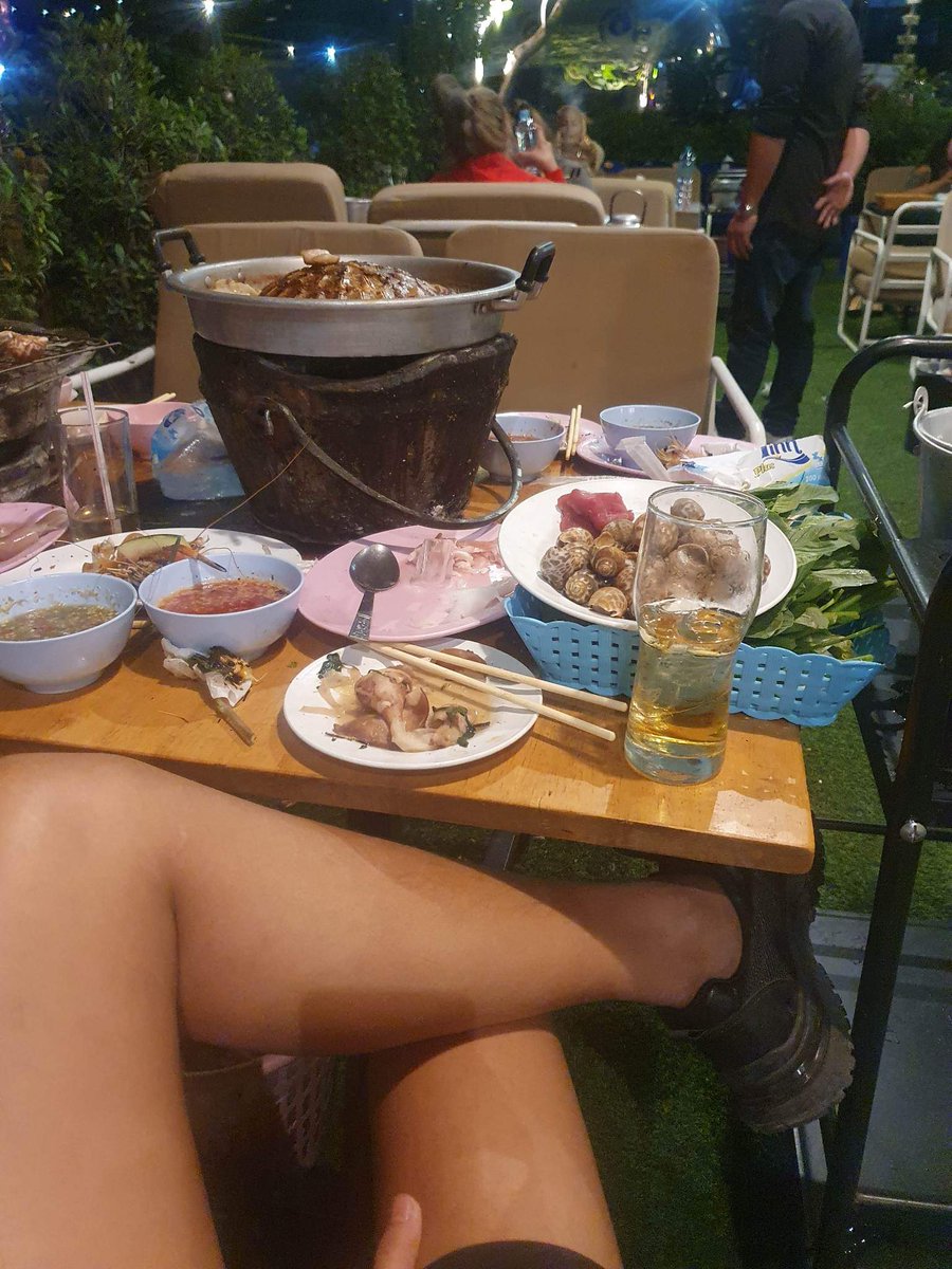 รักได้ครั้งละคนแค่ไมีมีใครให้รัก