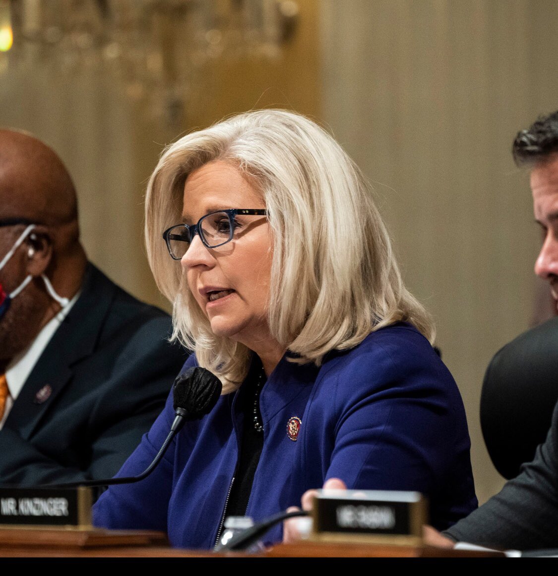 Jazziette's tweet photo. Liz Cheney is the devil ! 
Btw….her husband is Hunter Biden’s attorney. #January6thCommittee #TrumpPersecution #HunterBidenLaptop #LizardCheney https://t.co/meah6NO9OU