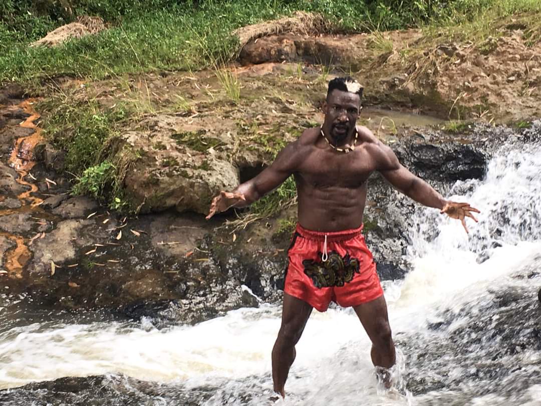 KKSsenyimba's tweet photo. .@moses_golola has a fight on #BoxingDay and it will be his last.
He took his training camp to #MountainElgon
For details, kindly watch via @NnalubaaleS link 👇🏿👇🏿👇🏿
🔗: https://t.co/rbRTpANWLp https://t.co/Leb0h9NDZa