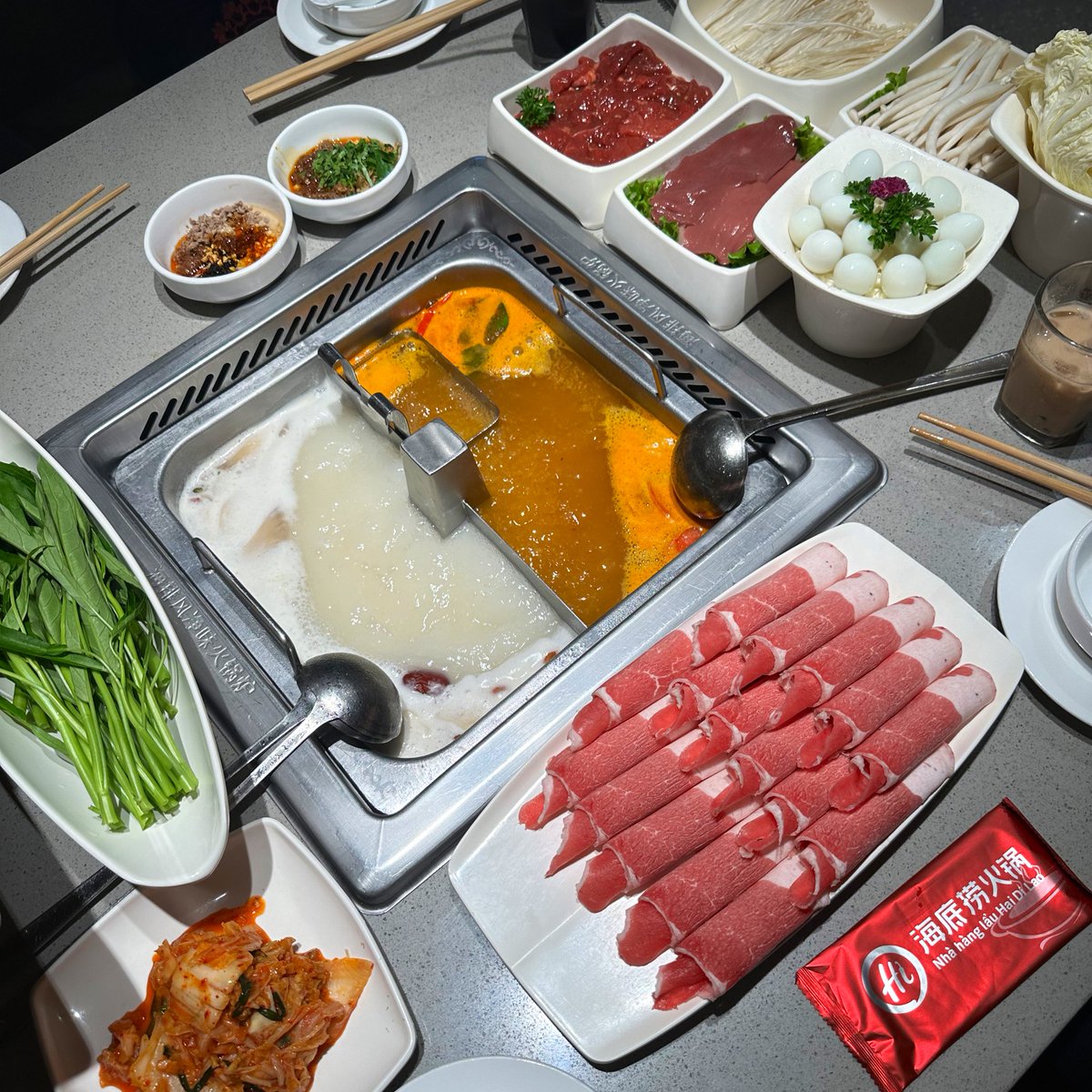dankzillaa's tweet photo. i ❤️ hotpot https://t.co/up2VhvrUEF