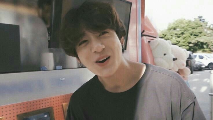 minezerry's tweet photo. taekook local au | macio.

stuck between comfort, will this friendship continue?

written by minezerry https://t.co/3XHuNJIMZ4