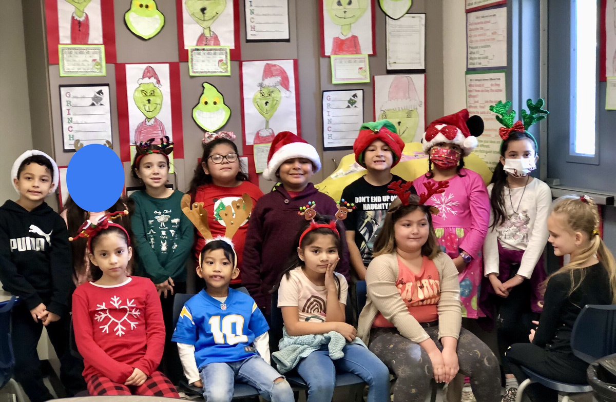 DevonBlasier's tweet photo. …And some in their ‘kerchiefs, others in their caps, will soon settle down for a two-week-long nap, (AKA Winter Break.)
#LHSchools #scottiepride #lhcsd https://t.co/rFdiqO2v0J