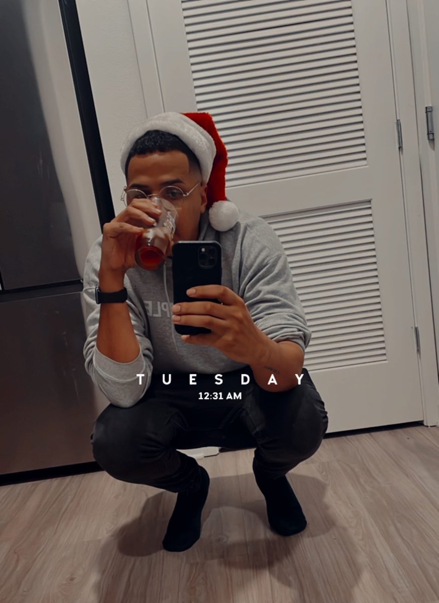 ItsLokyMusic's tweet photo. Happy birthday to me ! Thank you for all the birthday wishes. https://t.co/nMlRWAyuQ6