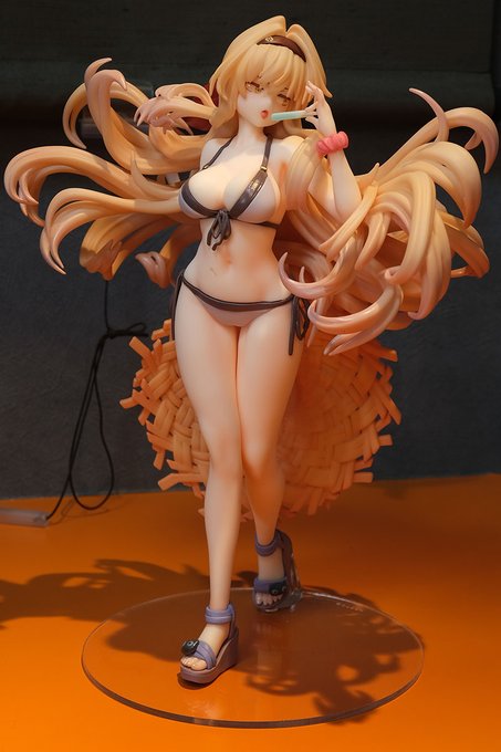 B'full様にて制作して頂いたアムネロさんのフィギュアが届きました!
まさかこうして立体化して頂けるとは思ってなかったので素直に嬉しい
こちら既に販売中で、少々値は張りますが気になる方はチェックしてみて下さいませ 