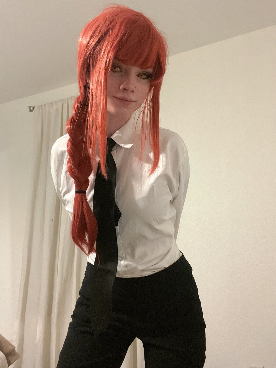 mewocos's tweet photo. all you get to say is “yes” or “woof”.
I don’t need a dog that says no. 
#makima #makimacosplay #makimachainsawman #chainsawman #chainsawmanmakima #chainsawmancosplay https://t.co/DeTKFoSsBQ