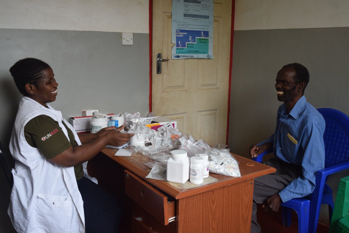 Smile of our beneficiaries inspires us to impact community health. Happy people are bound to live longer and experience better health which in turns fuels active participation in development activities. Together we can change the world around us!
@stephenlewisfdn <a href="/unwomenmalawi/">UN Women Malawi</a>